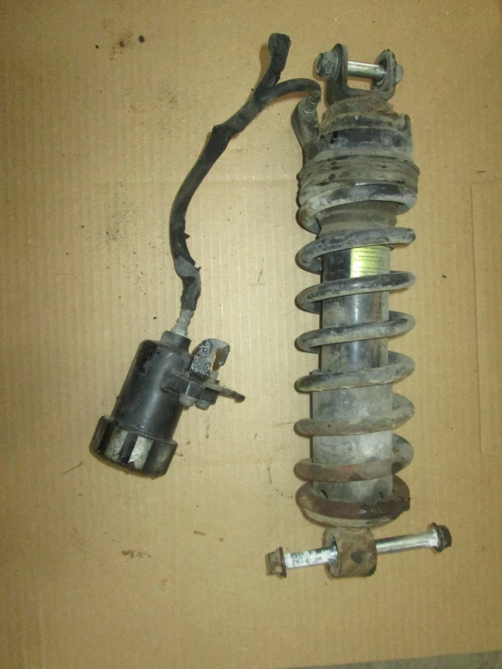 Suzuki GS550 GS 550 GS550E 550ESF 1985 85 trasero mono amortiguador muelle puntal Foto 1 de 1