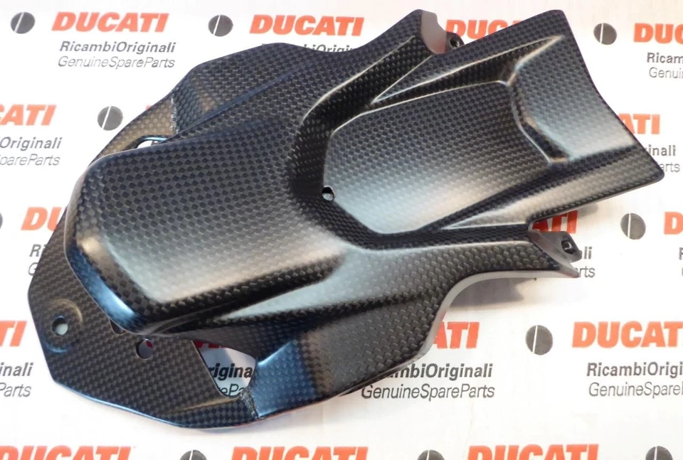 Ducati Multistrada 1260-1200 license plate mount CARBON DAMAGED 96980731A  - U — 第 1/1 张图片