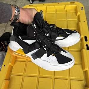Nike Air Edge 270 Bianco/Nero Giallo AQ8764 001 Scarpe da Basket Uomo Taglia 12 - Foto 1 di 8
