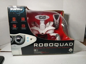 WowWee White Roboquad Robo Quad Full Size Robot Remote Control R/C - Picture 1 of 6