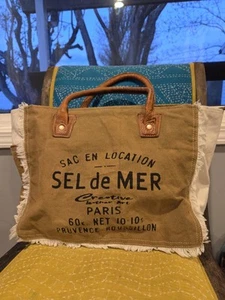 Sel de Mer Upcycled Canvas Handtasche Upcycled Canvas Beuteltasche Schultertasche hellbraun - Bild 1 von 11