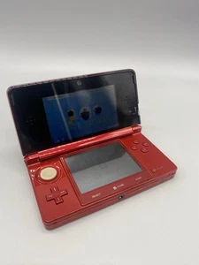 Nintendo 3DS Console Portatile Rosso Metallizzato CTR-S-USZ-C0 - TESTATA - Foto 1 di 19