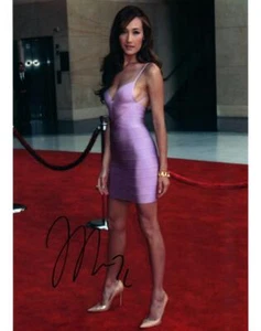 Maggie Q signed 8x10 Photo Picture autographed with COA - Picture 1 of 1