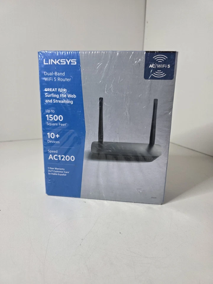 Linksys AC1200 1.2 Gbps Speed WiFi Router - E5400 - Image 1 of 4