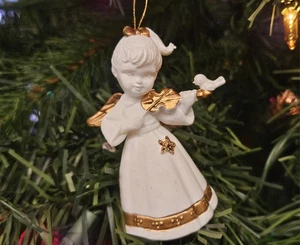 Lot 4 Vintage 3" White & Gold Angel with Violin & Bird Craft Christmas Ornaments - Picture 1 of 5
