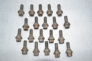 20x Renault Trafic III Opel Vivaro B original wheel screw set 7703003006 - Picture 1 of 7