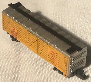 N Scale Union Pacific UP 294739 Stock Car - Picture 1 of 11