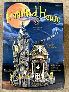 Spaventosa casa stregata animata Halloween con scatola originale si illumina Costco - NOB - Foto 1 di 13