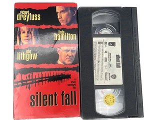Silent Fall (1994), VHS Movie, Warner Home Video (1995), J. Lithgow, L. Hamilton - Picture 1 of 4