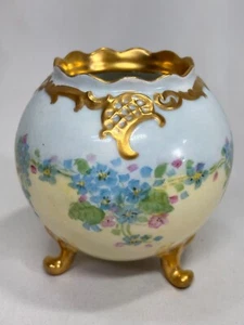 Vienne Austria 4.5" Porcelain Footed ROSE BOWL Hand Painted Signed V. SCHNAKE - Picture 1 of 7