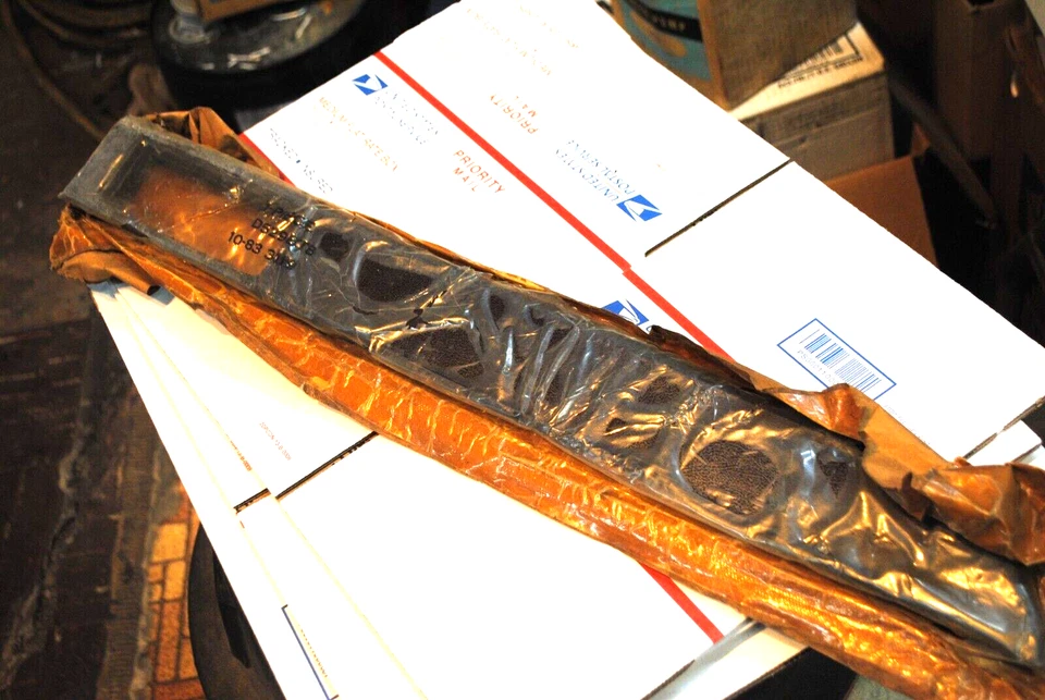 NOS MOPAR 1983 84 85 CHRYSLER LEBARON DODGE 400 600 CONV. LEFT ARM REST PAD - Image 1 of 1