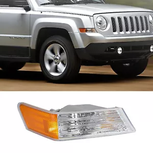 Passenger Turn Signal Light Cover For Jeep Patriot 07-17 Marker Corner Lamp Lens - Picture 1 of 7