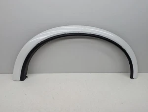 VOLVO XC90 MK1  FRONT RIGHT DRIVER SIDE WHEEL ARCH TRIM 30779578 WHITE 707 ✅ - Picture 1 of 13
