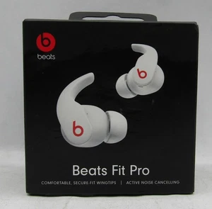 WHITE BEATS FIT PRO WIRELESS NOISE-CANCELLING EARBUDS (MK2G3LL/A) #137148# - Picture 1 of 6