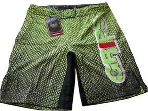 NWT-GRIPS FIGHT GREEN BATTLE GREN SNAKE MENS SHORTS, LYCRA, SIZE US M/33 - Picture 1 of 11