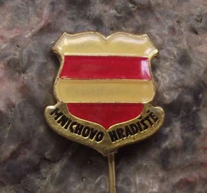 Mnichovo Hradiste Red White Stripes Heraldic Crest Coat of Arms Shield Pin Badge - Picture 1 of 2
