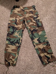 Military Trousers Hot Weather Woodland Camouflage Medium Short 8415-01-390-8944 - Picture 1 of 6