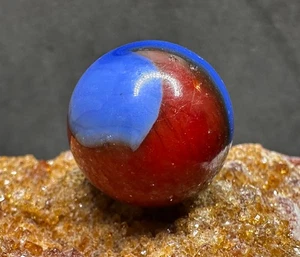 Vintage Akro Agate PRIZENAME Corkscrew Marble - SPIDERMAN Colors - .64" - Picture 1 of 6