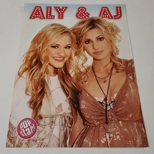 Aj & Aly Michalka Pinup - Bild 1 von 1