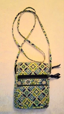 Сумочка Vera Bradley наплечный ремень/сумка через плечо 26 дюймов небольшая дорожная легкая - Изображение 1 из 4