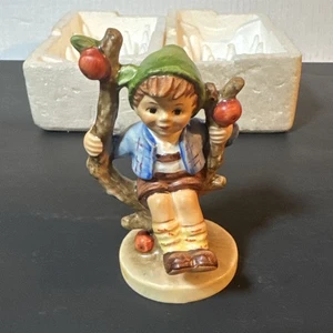 Goebel Hummel “Apple Tree Boy” HUM 142 3/0 Figurine W. Germany 1979 - Picture 1 of 6