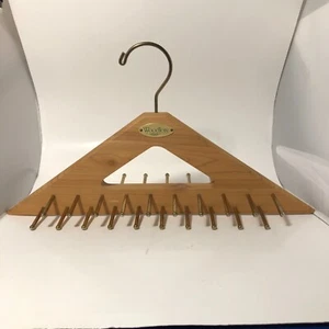 Woodlore Closet Organizer Cedar Wooden Hanger for Ties - Picture 1 of 9