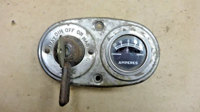 Ford Modelo T 1926 1927 ENCENDIDO / INTERRUPTOR DE LUZ / MEDIDOR DE AMPLIFICADOR Original con LLAVE Foto 1 de 4