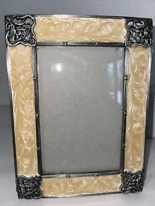 Picture Frame Silver-tone Metal Enameled Yellow Gold Easel-Back Holds 4x6” Photo - Picture 1 of 12