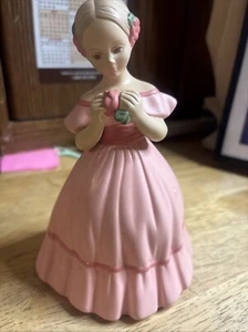Vintage 1971 Girl With Peach Formal Dress Figurine From Holland And Signature - Picture 1 of 7