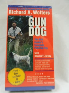 VHS - New Sealed - Gun Dog The Bird Hunter's Complete Pointing Dog Hunting Video - Foto 1 di 6