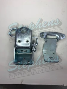 66-70 Mopar B-Body Upper/Lower Door Hinge Set - RH Set 520-1466-RS Road Runner - Picture 1 of 2
