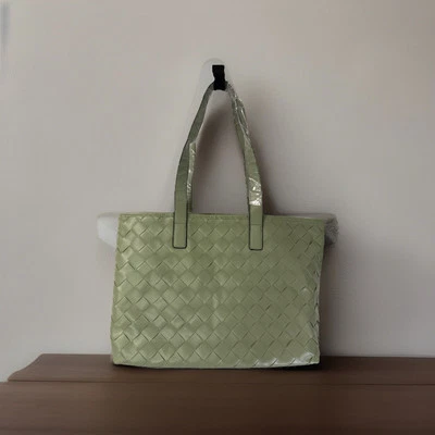 Bolsas de viagem femininas de tecido bolsa tote vegana de ombro verde com bolsa de maquiagem - Imagem 1 de 4