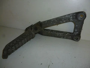 KAWASAKI ZX7 ZX750 reposapiés y colgador trasero izquierdo zx750 91-92 - Imagen 1 de 1