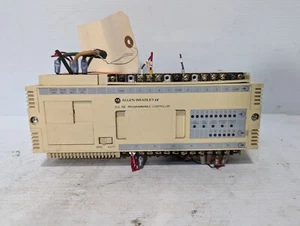 Allen-Bradley 1745-LP103 SLC 100 Programmable Controller+Returns - Picture 1 of 12