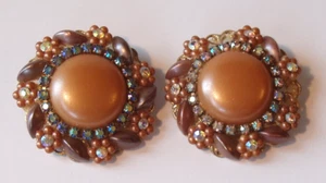 Vintage Gold Tone w/ Large Gold Cabochon, Beige Beads & Rhinestones Earrings - Picture 1 of 2