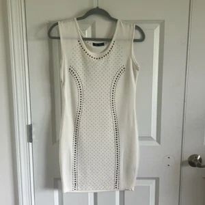 Miss Finch Sleeveless Dress WHITE WITH GOLD STUDDS MINI SZ Medium - Bild 1 von 9