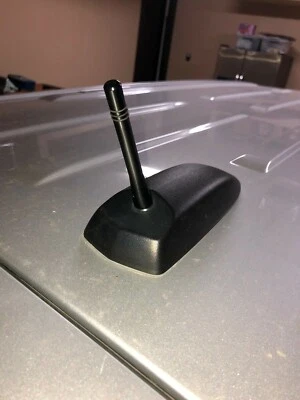 Mástil de antena corto de aluminio negro AM/FM de 4 pulgadas para BUICK ENCLAVE 2016-2017 nuevo Foto 1 de 4