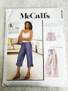 McCALL'S R11018 ☆ Pantalones Cortos Damas▪︎Pantalones Patrón Costura ☆ APRENDE A COSER☆Talla XS▪︎S▪︎M - Imagen 1 de 2