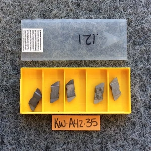 5pcs KENNAMETAL NG3125R New Carbide Grooving Inserts Grade KC810 - Picture 1 of 4