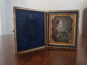 Antique Daguerreotype of Beautiful Young Woman - Picture 1 of 16