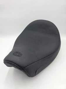 Mustang - 84000 - Tripper Solo Seat New Open Box - Foto 1 di 13