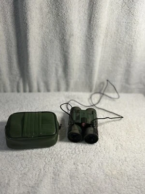 Simmons 1139 8x21 Green Camouflage ProSport Compact Binocular with Case - Image 1 of 4