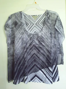 MUJER ONE WORLD LIVE AND LET LIVE TWILIGHT BLANCO GRÁFICO TOP CAMISAS 1X 2X - Imagen 1 de 3