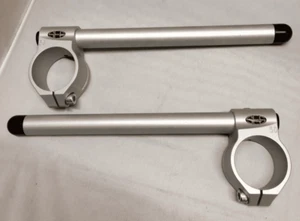 Yamaha TZ250 91-10 52mm Premium Detachable Type Alloy Clip Ons. New - Picture 1 of 1