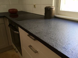 Küchenarbeitsplatte Naturstein Arbeitsplatte Nero Assoluto Küche Granitplatte  - Bild 1 von 6