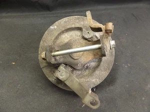 1995 KAWASAKI KLF220 BAYOU FRONT LEFT DRUM BRAKE ASSY - Picture 1 of 1