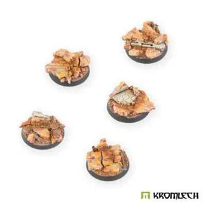 JUEGO REDONDO DE 32 MM RUINAS DEL CASCO ANTIGUO KROMLECH 5 BASES - Imagen 1 de 2