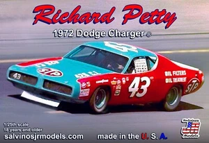 Salvinos J R 1/25 Richard Petty 1972 Dodge Charger "Talladega" Plastic Model Kit - Picture 1 of 1