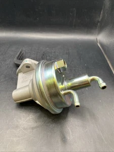 NOS Mechanical Fuel Pump NAPA B0169P/ Carter M4885 FREE SHIPPING!!! - Picture 1 of 4