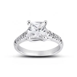 1.90 CTW G-VS1 Princess Cut Natural Certified Diamonds 18k Gold Engagement Ring - Picture 1 of 3